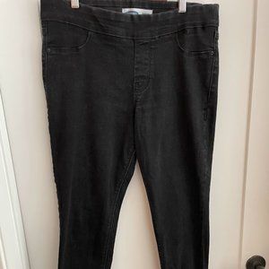 Old Navy rockstar super skinny black jeggings